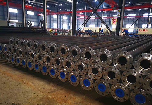 新澎車間實(shí)拍—兩端帶法蘭內(nèi)襯不銹鋼復(fù)合管,陜煤集團(tuán)采購(gòu)